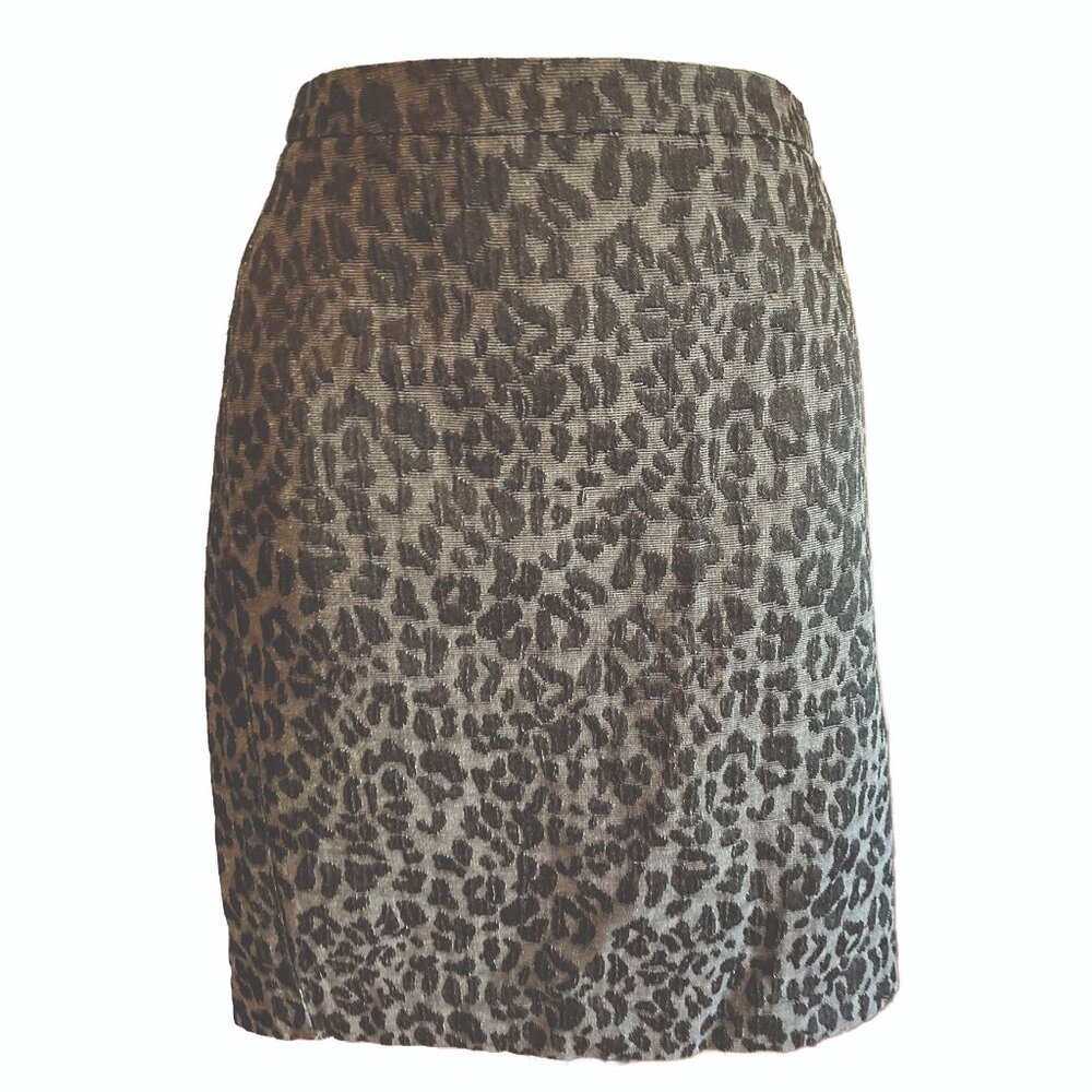 Anne Taylor The Loft Petites, 8P, black on gray leopard pencil